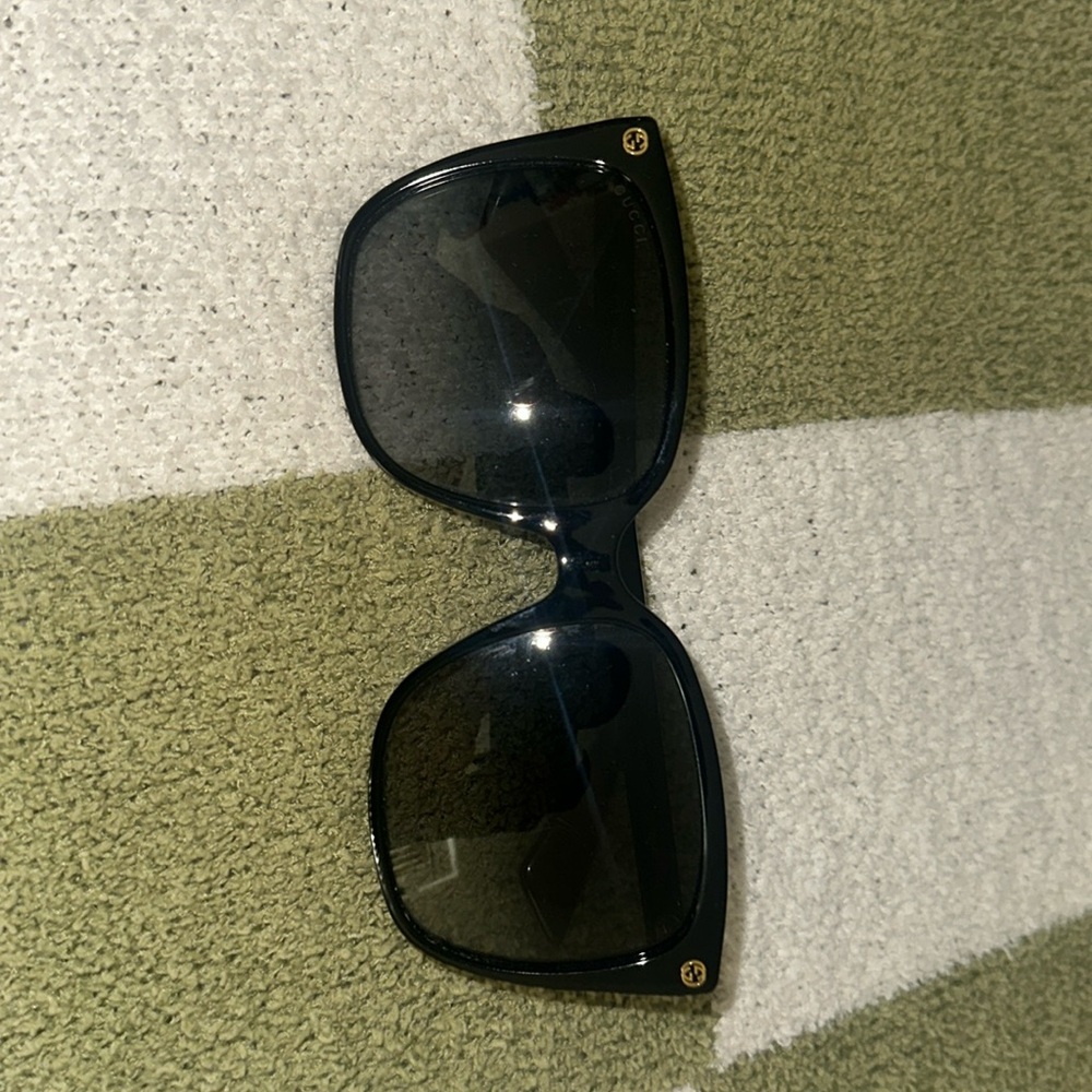 Gucci sunglasses